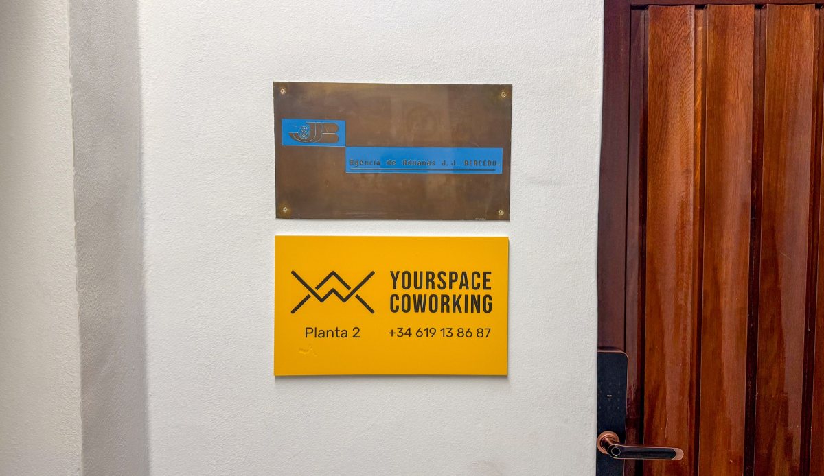 Entrada al coworking