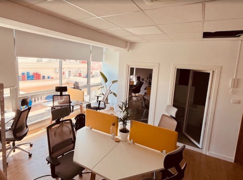 Aprile 2024 · Le prime cabine · YOURSPACE COWORKING