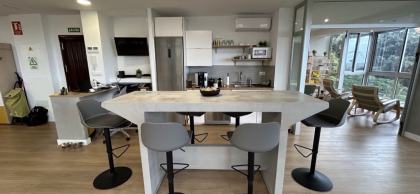 Cabinas insonorizadas para llamadas privadas en un coworking